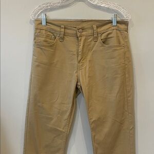 Women’s  Tan - khaki Levi’s Strauss pants  waist 31